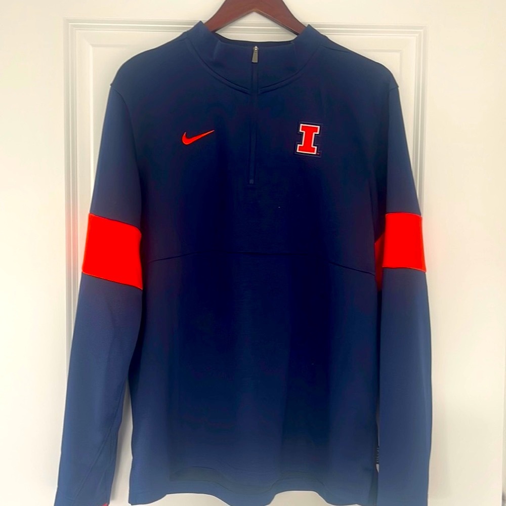 Nike University of Illinois Fighting Illini Quarter (1/4) Zip